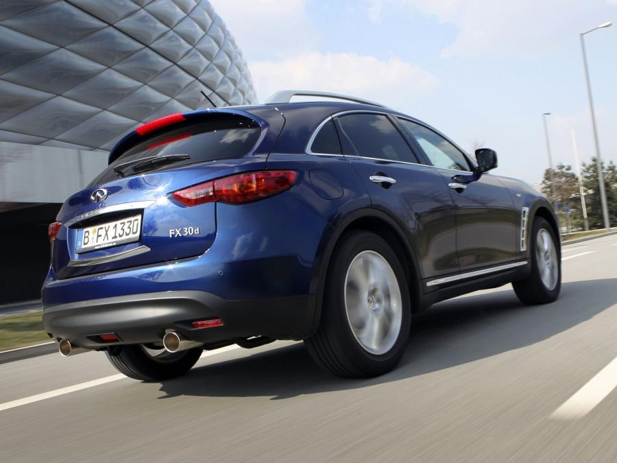  Infiniti FX30d 2012 года  (фото 4 из 14)